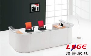 前臺(tái)辦公桌保養(yǎng)，一定要注意這幾點(diǎn)。