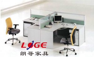 如何根據(jù)辦公環(huán)境來(lái)選擇辦公家具呢？